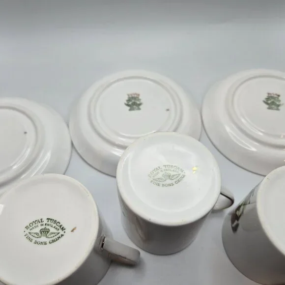 Vintage Royal Tuscan Tally-ho mini cups & saucers 3 in all - Picture 4 of 13